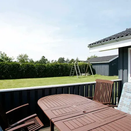 別荘 Four-bedroom Holiday In 15 *